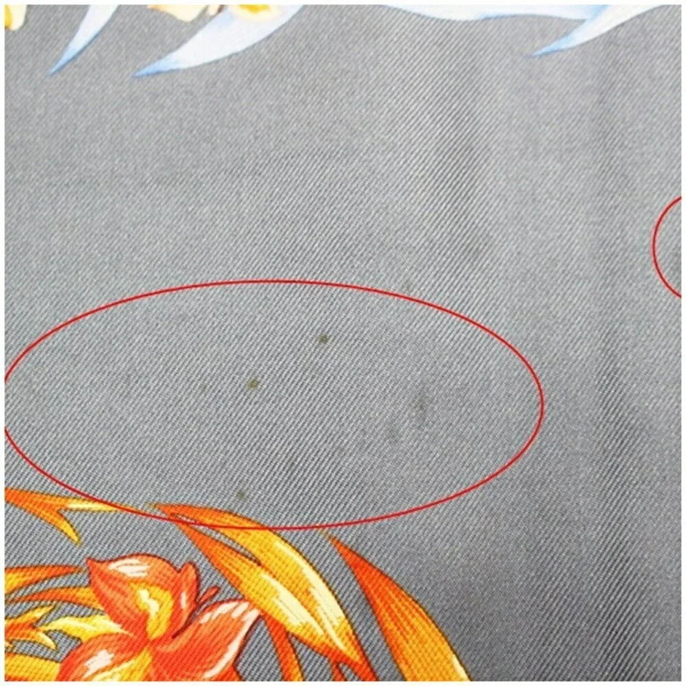 HERMES Blue Silk Scarf - Picture 6 of 11